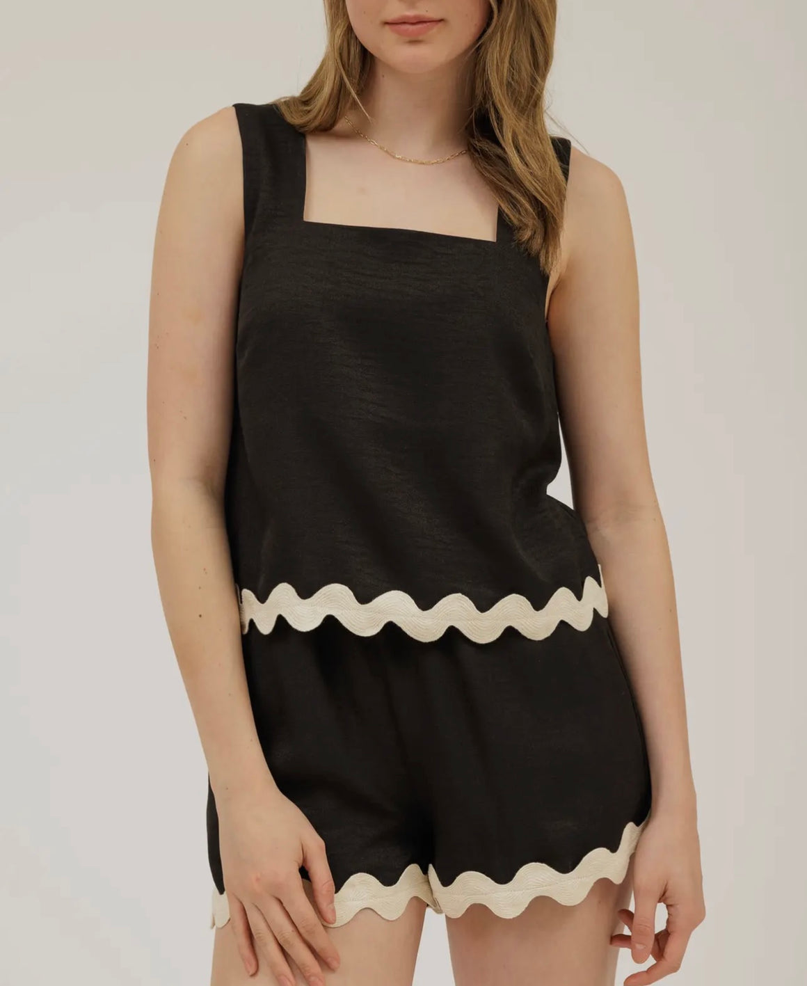 Mia Ric Rac Trim Black Set