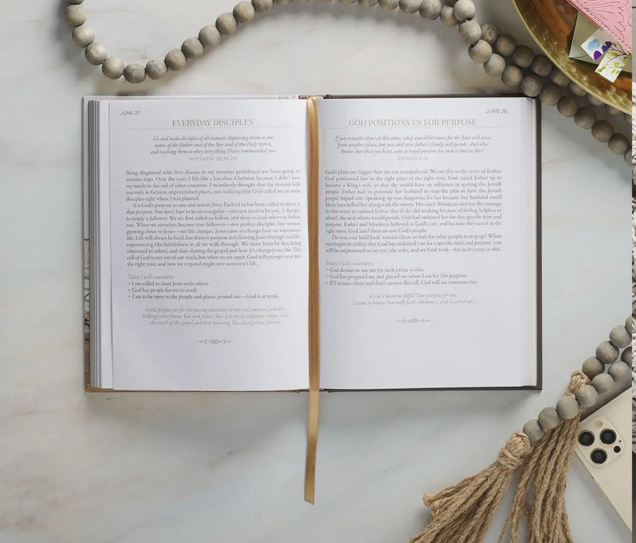 365 Ten Minutes With God For Women