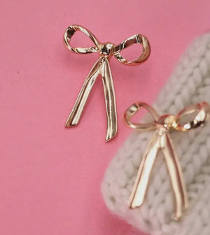 Mia Bow Moveable Gold Stud Earring