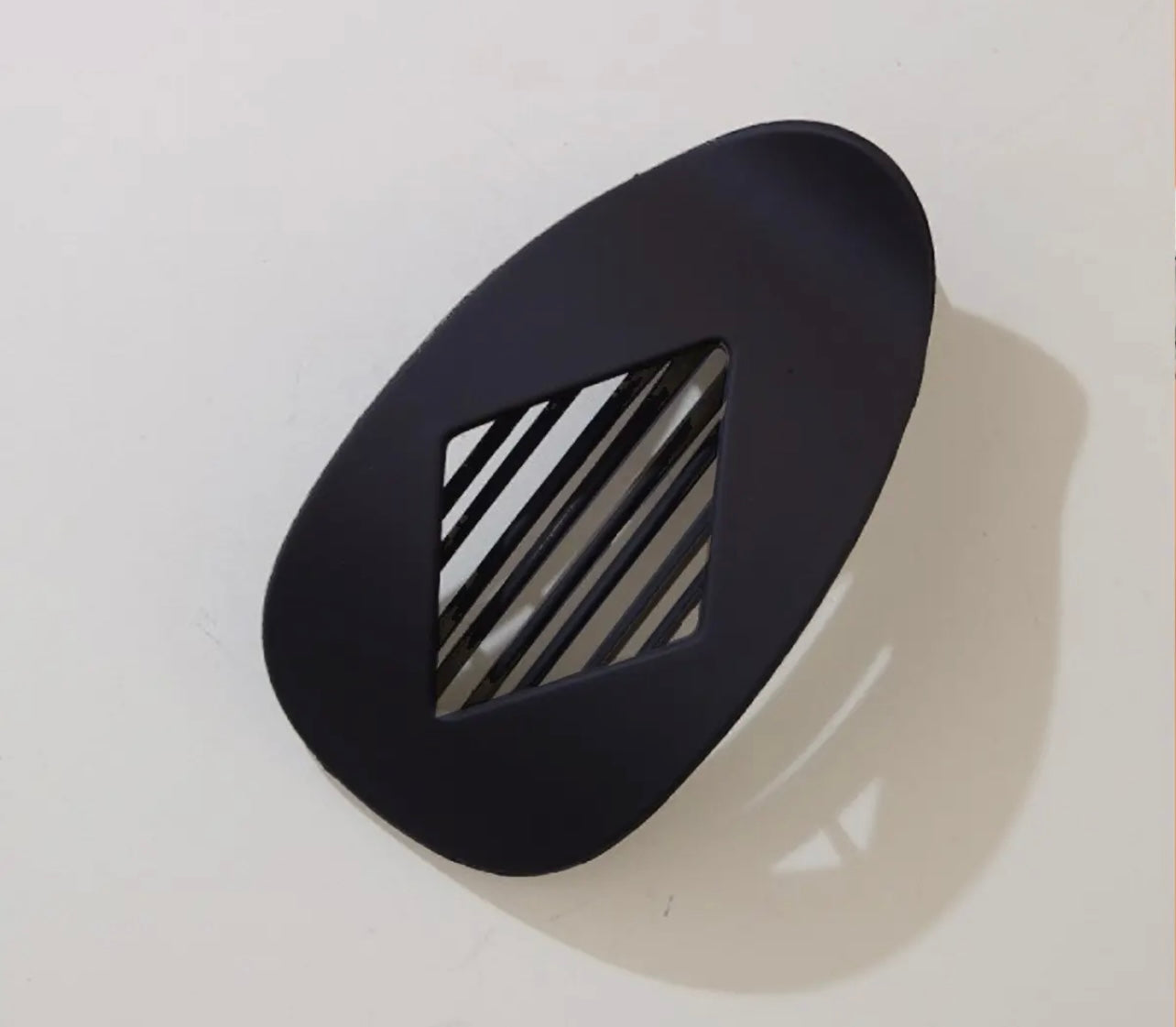 Jumbo Black Lay Flat Hair Clip