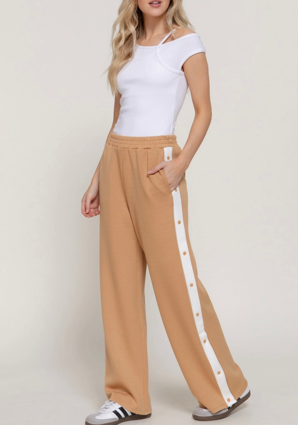 Evelyn Camel Scuba Side Contrast Panel Pant