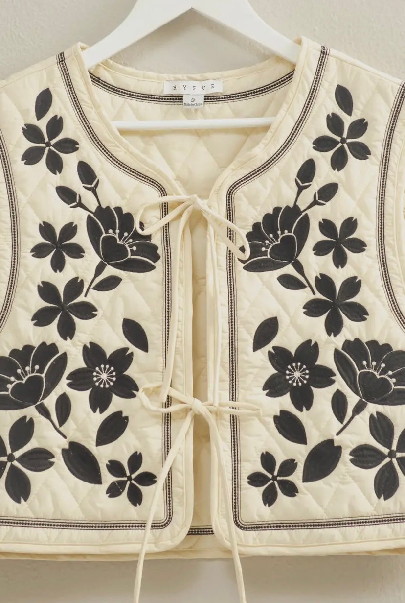 Miss Embroideted Vest