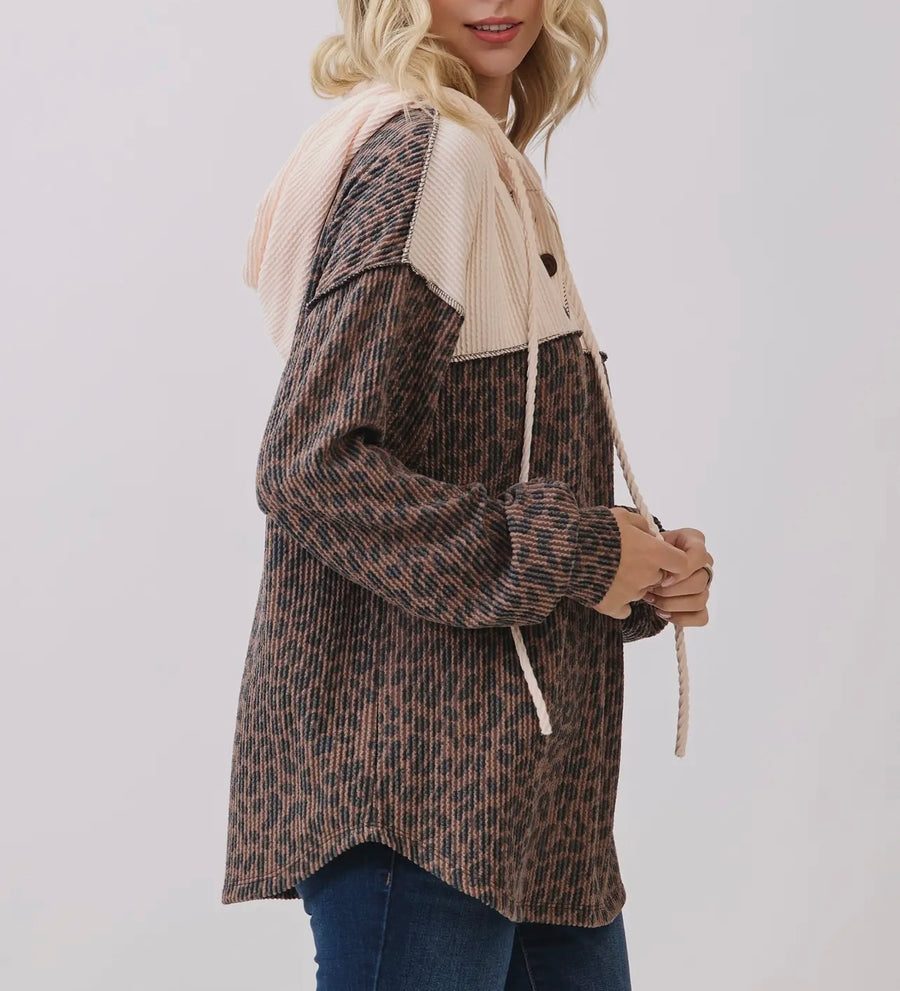 Whit Leopard Hooded Top