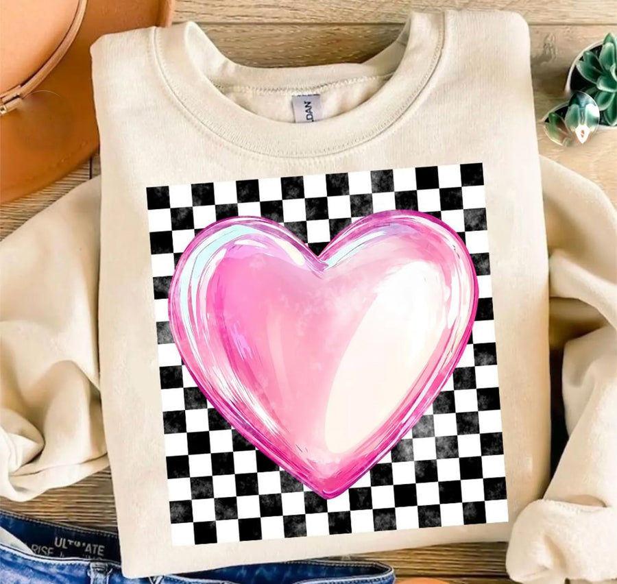 Heart Checkered Graphic Sweatshirt