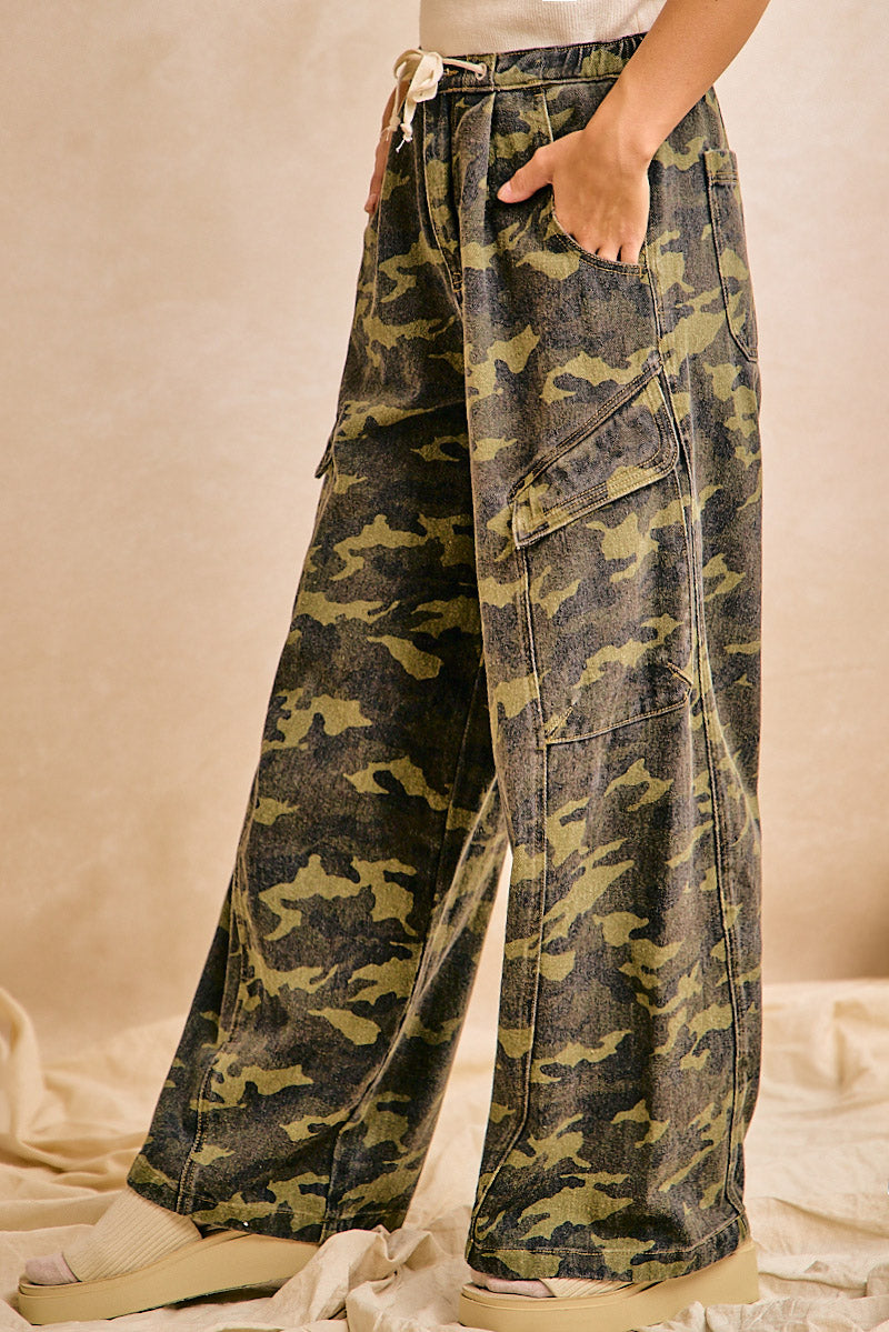Hayes Baggy Camo Cargo Tie Waist Barrel Pant