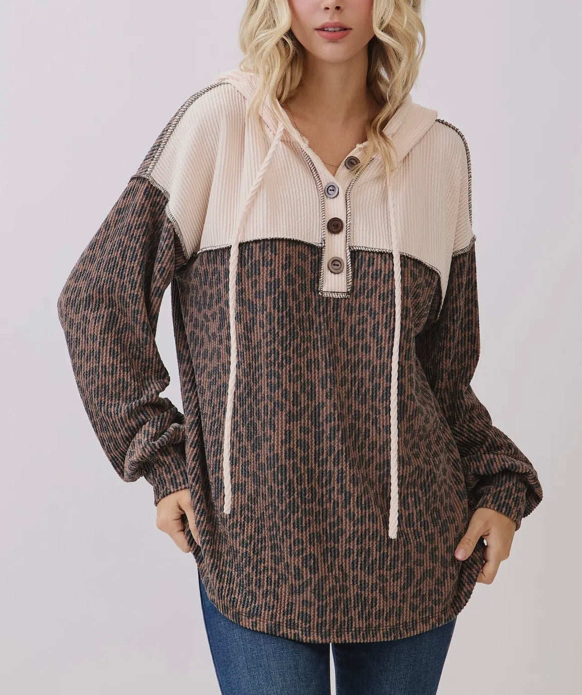 Whit Leopard Hooded Top