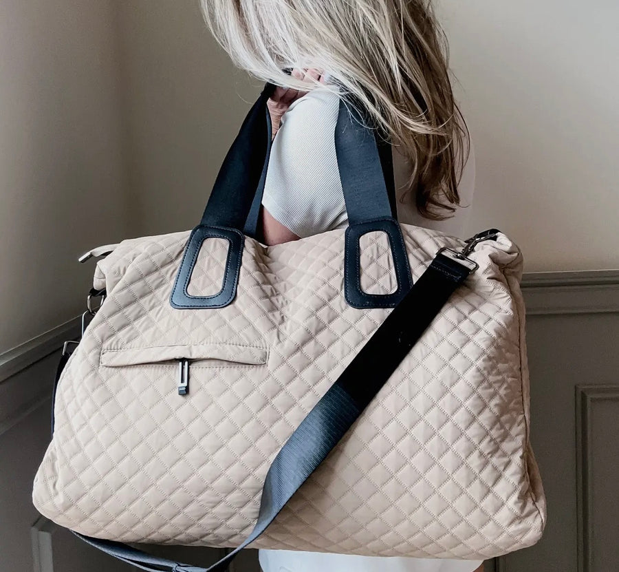 Sunny Quilted Weekender Bag (2 Colors)