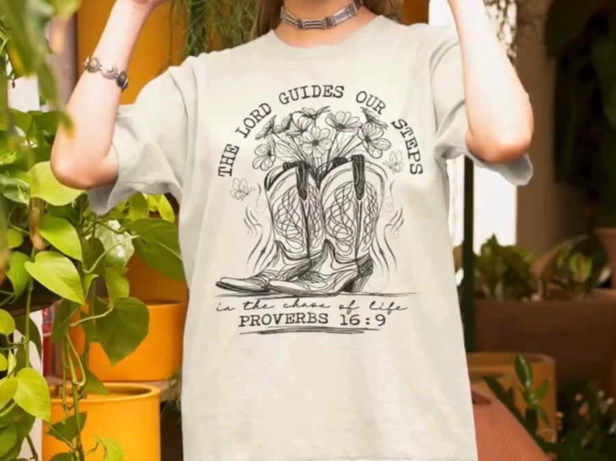 The Lord Guides Our Steps T-shirt Or Crewneck