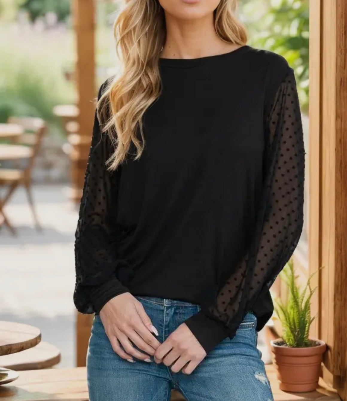 Dazzie Swiss Dot Black Top