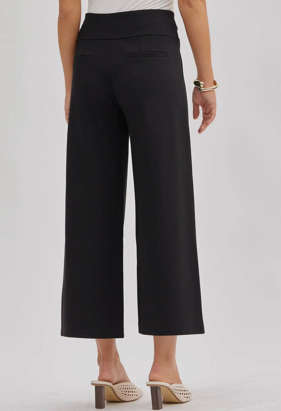 Magic Wide Leg Black Cropped Pant