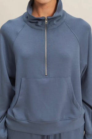Maddox Quarter Zip Top