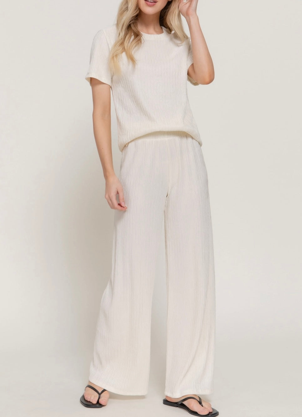 Willow Textured Ivory Set