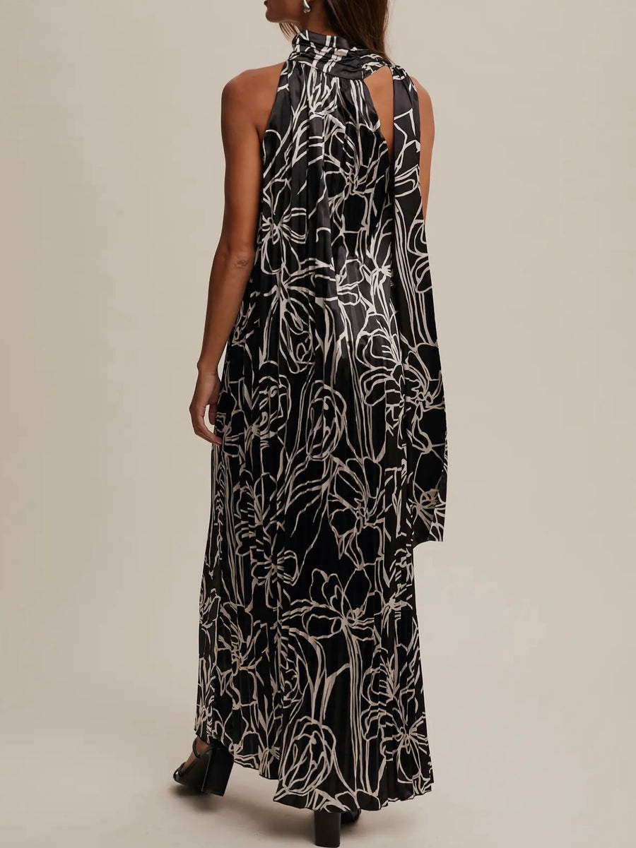 Halstyn Pleated Floral Maxi Dress