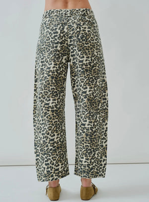Noel Leopard Slouch Crop Barrel Jean